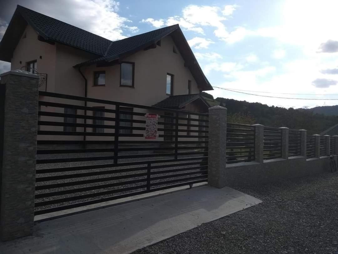 La Casa Alana Hotel Vișeu de Jos Exterior foto