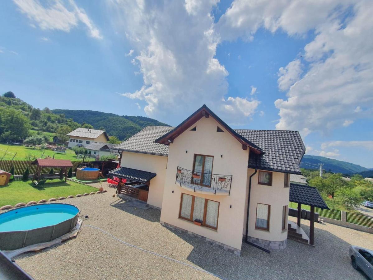 La Casa Alana Hotel Vișeu de Jos Exterior foto